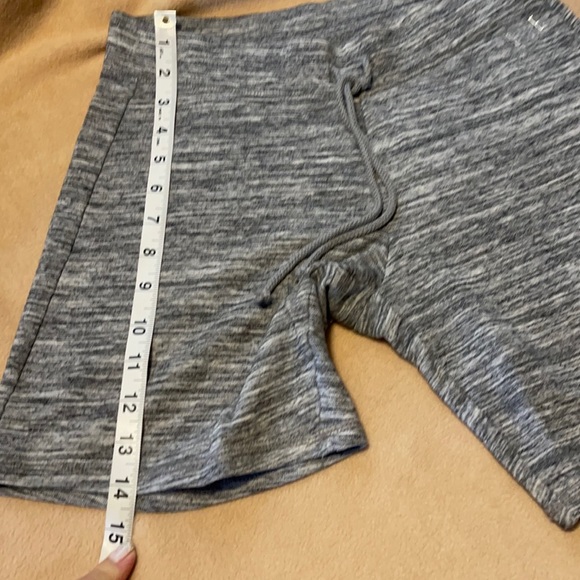 Used short size 14 - Picture 7 of 9